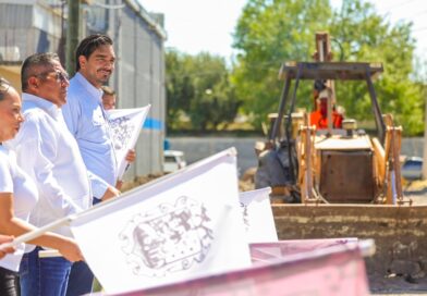 Da Alcalde Carlos Peña Ortiz arranque a obra de pavimentación