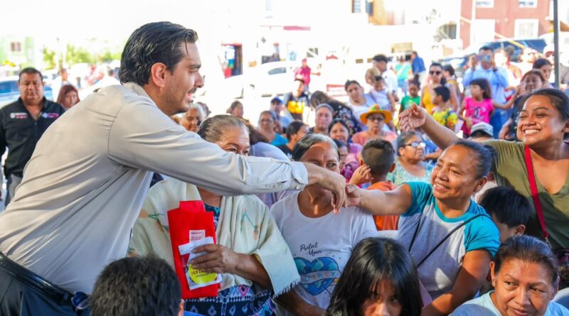 Ofreció Carlos Peña Ortiz Brigada DIF En Tu Colonia, una jornada de servicios, alegría y gratitud