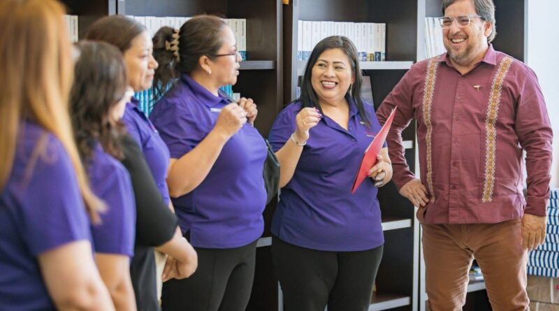 Escucha titular de Educación a estructura educativa con Audiencia con tu Secretario