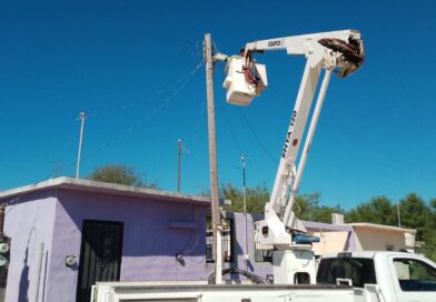 Supervisó Alcalde Carlos Peña Ortiz programa de reparación de alumbrado público