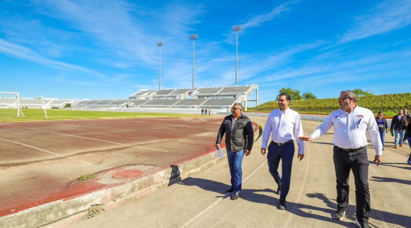 Supervisó Carlos Peña Ortiz rehabilitación de Pista del Polideportivo Reynosa Supervisó Carlos Peña Ortiz rehabilitación de Pista del Polideportivo Reynosa