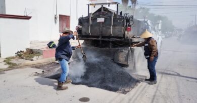 Mantiene Gobierno de Carlos Peña Ortiz campaña permanente de rehabilitación de calles