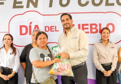 Encabezó Alcalde Carlos Peña Ortiz la Brigada DIF en la colonia Fuentes del Valle