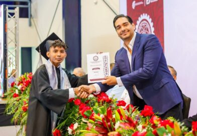 Presidió Alcalde Carlos Peña Ortiz Graduación de Generación LIII del CBTIS 7 con la Directora Brenda Lilia Godina Tovias