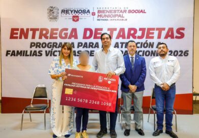 Entregó Carlos Peña Ortiz apoyos económicos a familias reynosenses con personas desaparecidas Entregó Carlos Peña Ortiz apoyos económicos a familias reynosenses con personas desaparecidas