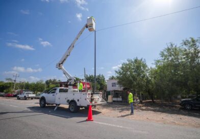 Rehabilitó Servicios Públicos de Reynosa alumbrado en la carretera Ribereña