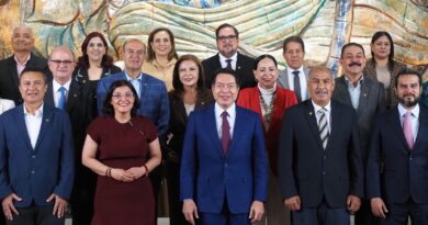 Se suma Tamaulipas al acuerdo nacional para regular el uso de celulares en las escuelas Se suma Tamaulipas al acuerdo nacional para regular el uso de celulares en las escuelas