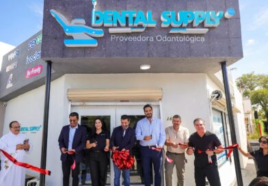 Inauguró el Alcalde Carlos Peña Ortiz nueva proveedora odontológica en Reynosa Inauguró el Alcalde Carlos Peña Ortiz nueva proveedora odontológica en Reynosa