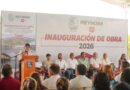 !El Alcalde si cumple! Reconocen alumnos de la Secundaria 15 a Carlos Peña Ortiz por techumbre. !El Alcalde si cumple! Reconocen alumnos de la Secundaria 15 a Carlos Peña Ortiz por techumbre.